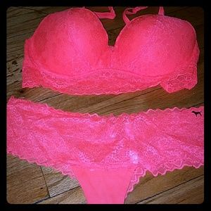 PINK - Cute Bra &Thong Set